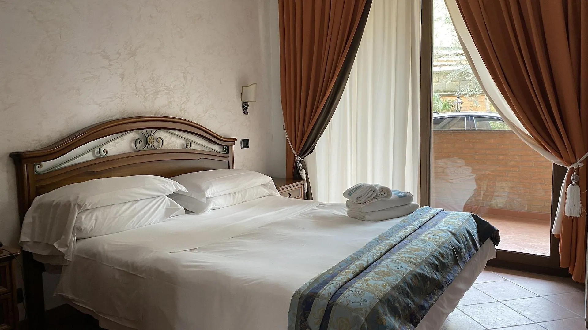 Euro House Inn Airport Fiumicino Hotel