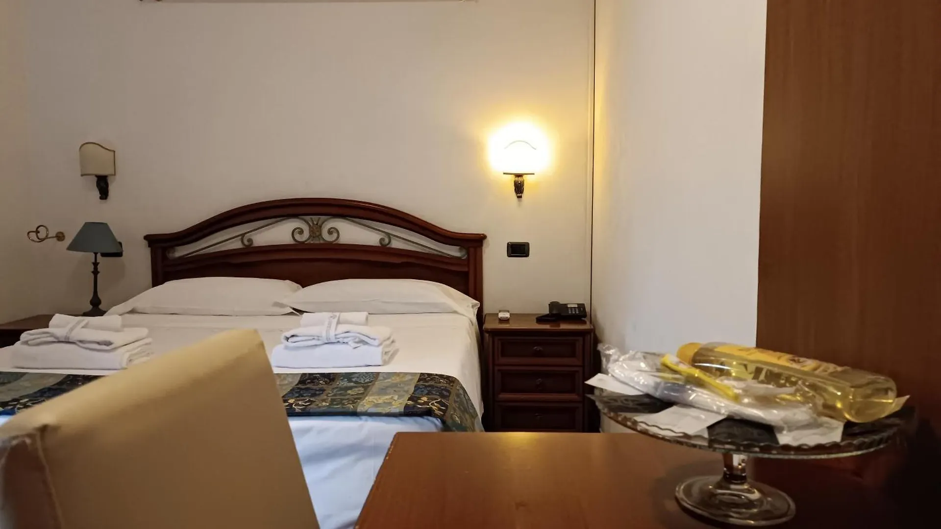 **** Hotel Euro House Inn Airport Fiumicino Włochy