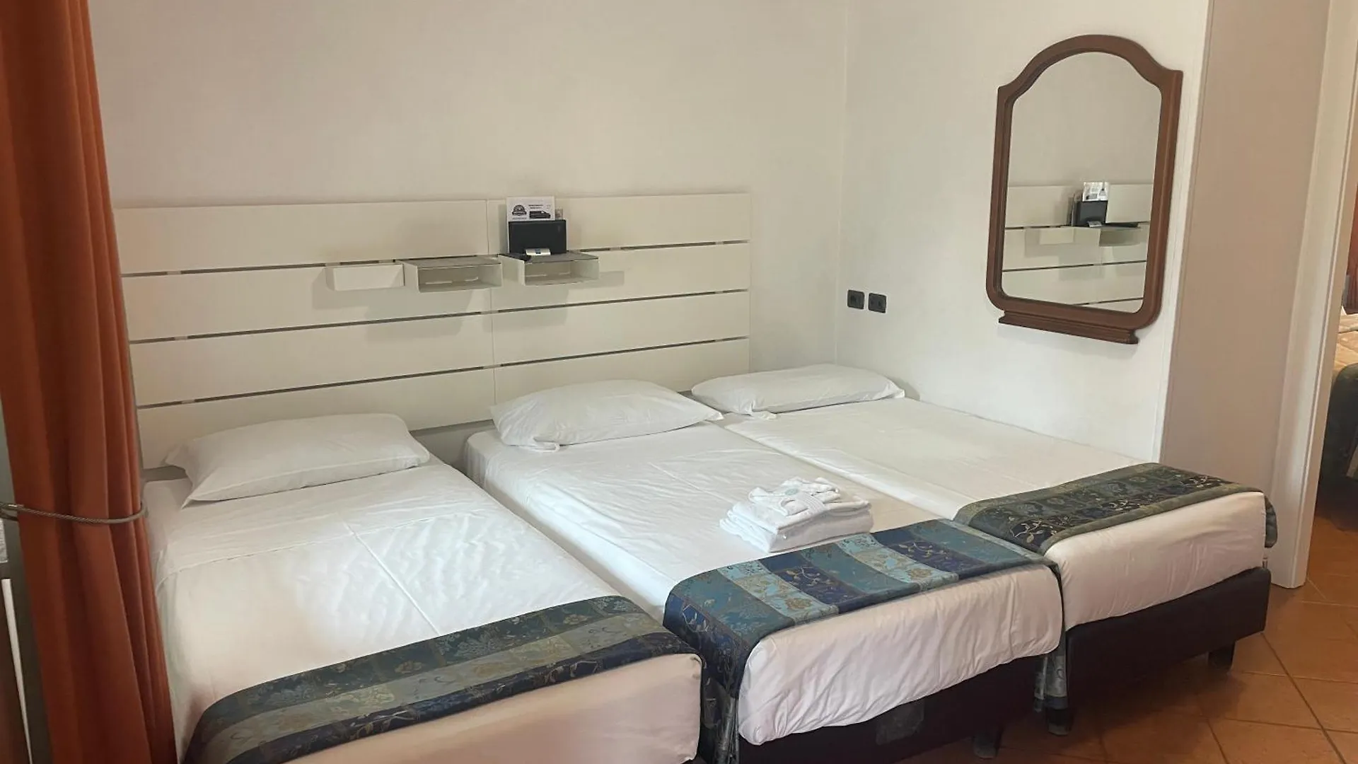 Euro House Inn Airport Fiumicino Hotel