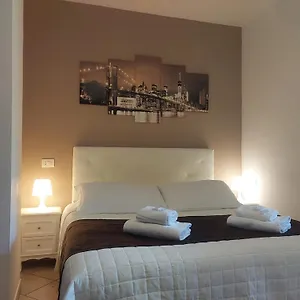 Apartment Cozy - Monolocale - Aeroporto E Fiera - Self Check-in