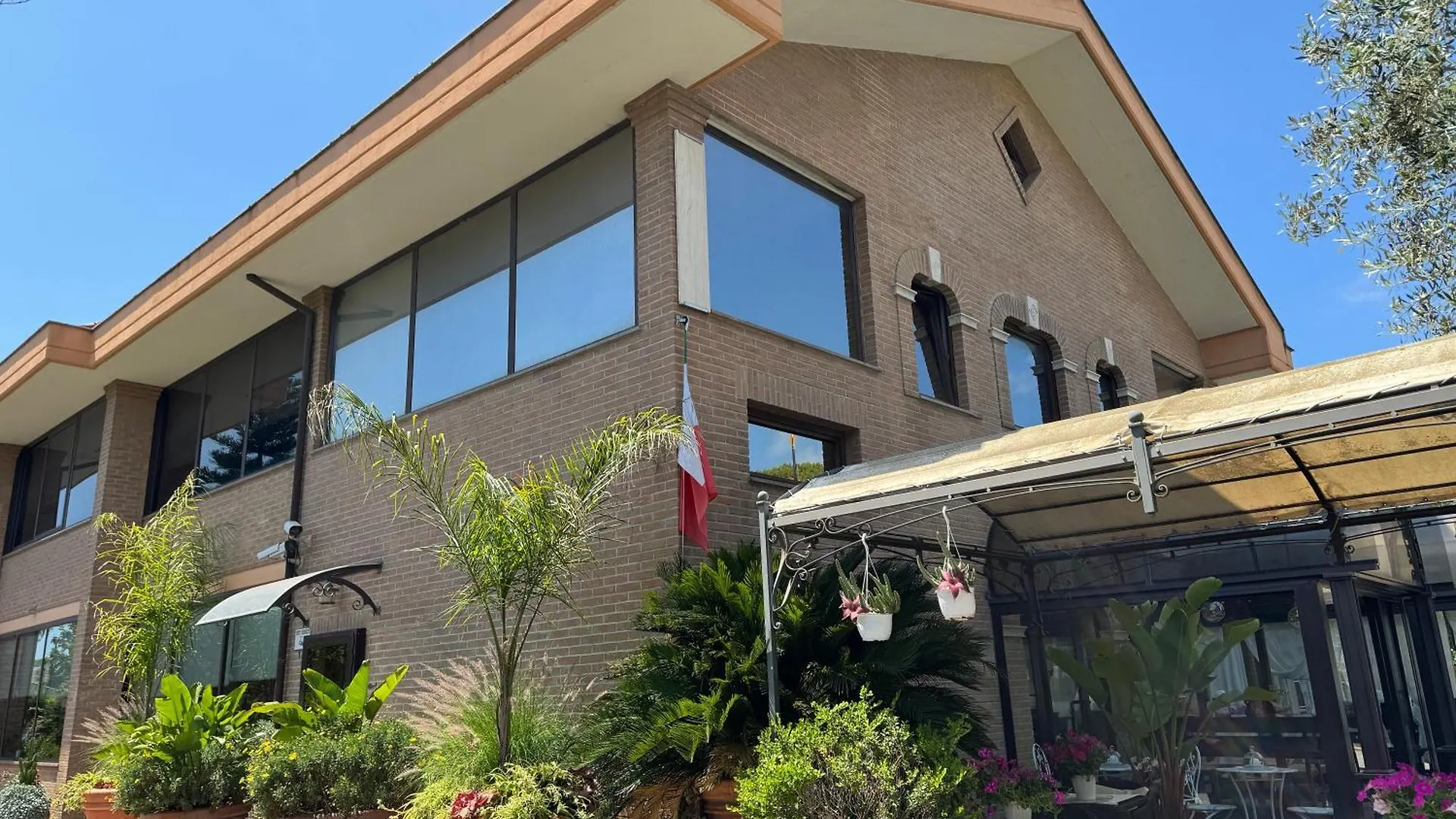 Euro House Inn Airport Fiumicino Hotel