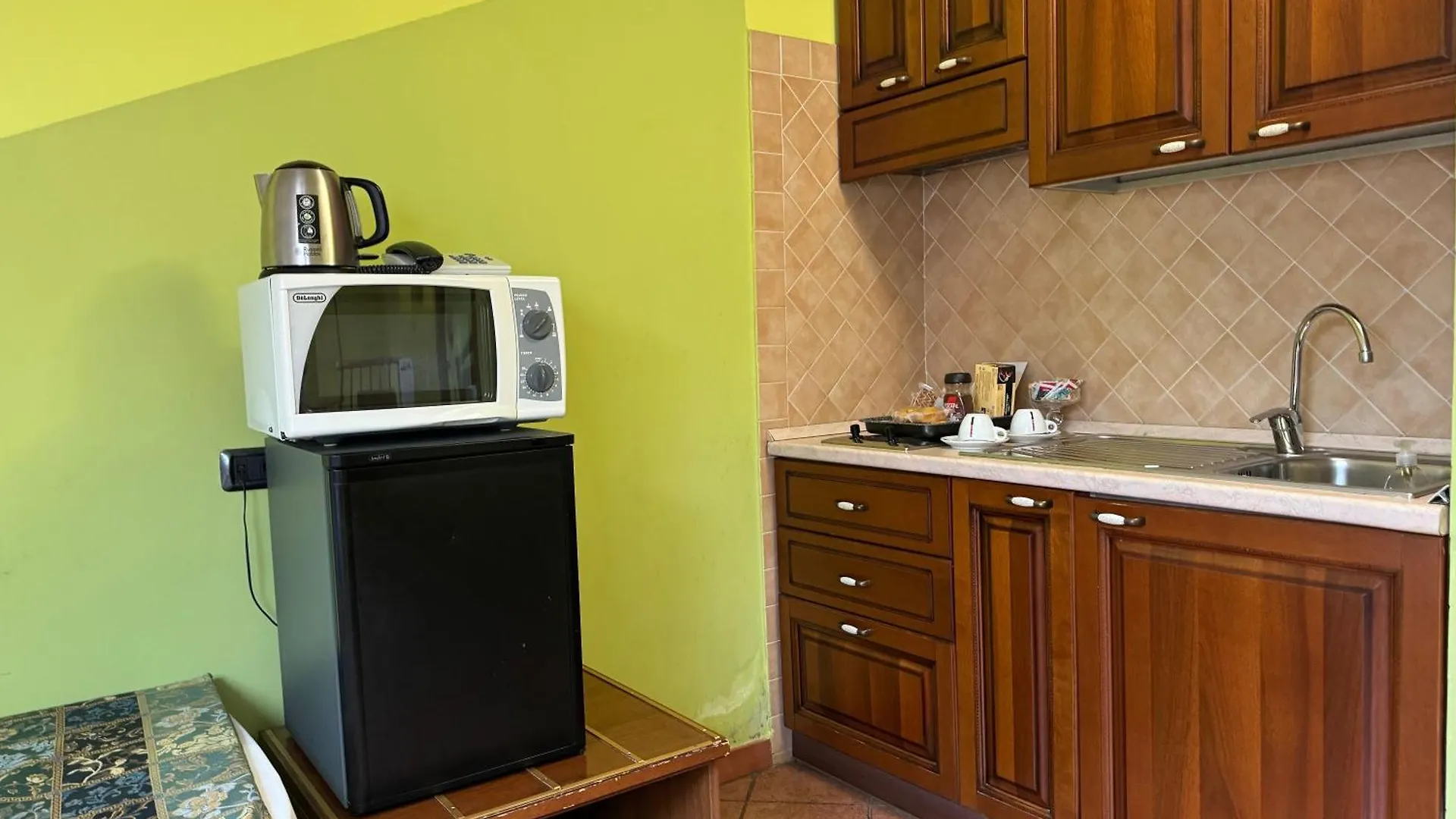 Euro House Inn Airport Fiumicino 4*,