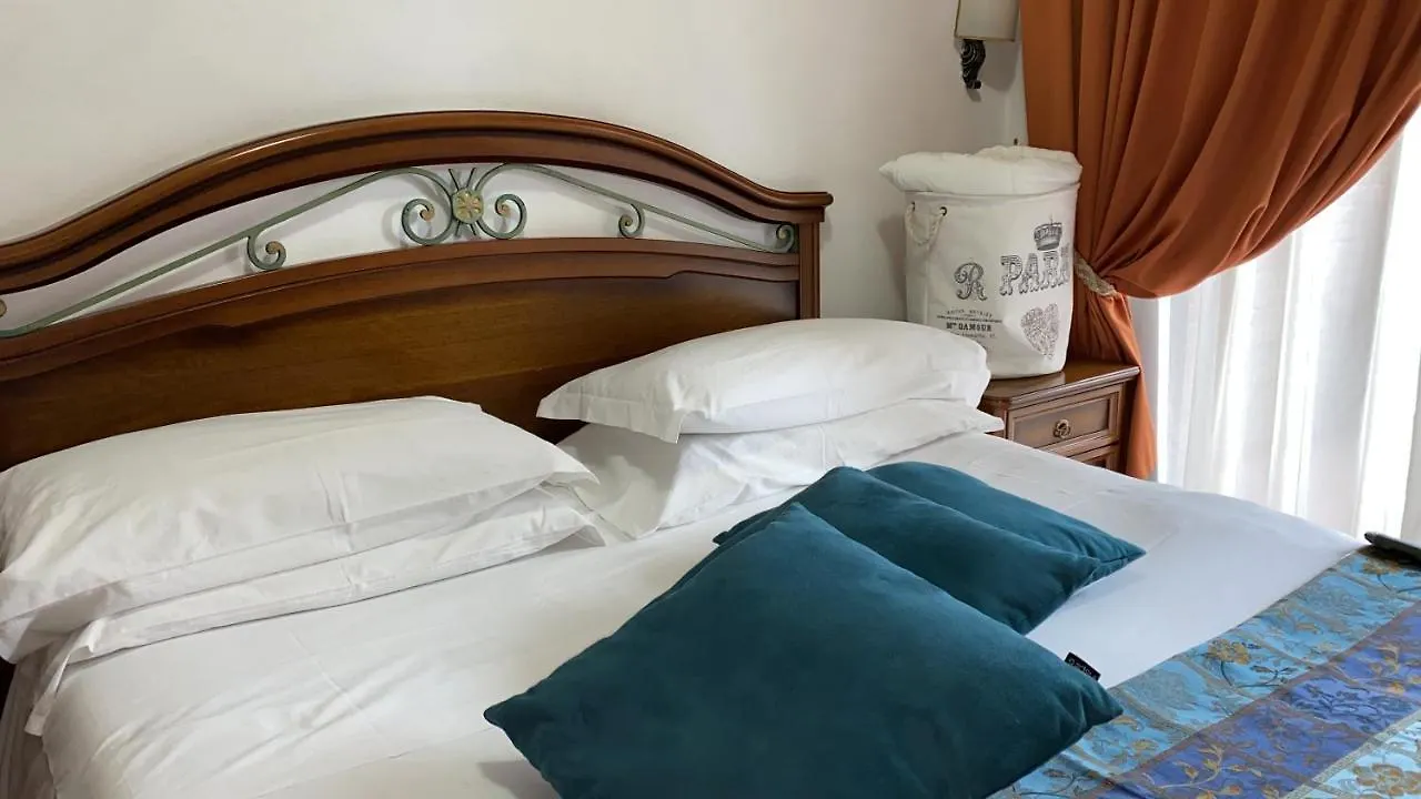 **** Hotel Euro House Inn Airport Fiumicino Italy